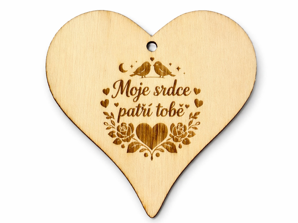 Dřevěné srdce s gravírováním – Moje srdce patří tobě (10 cm)